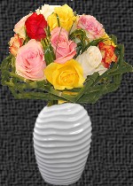 Vase mit bunten Blumen